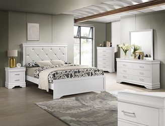 4Pc Queen Bedroom Set