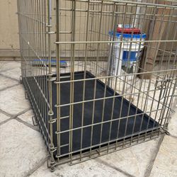 Dog crate