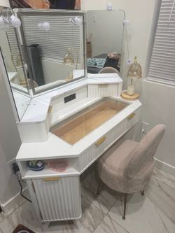 vanity