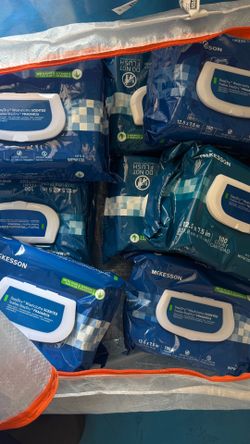 McKesson Disposable Washcloths / wipes with Aloe