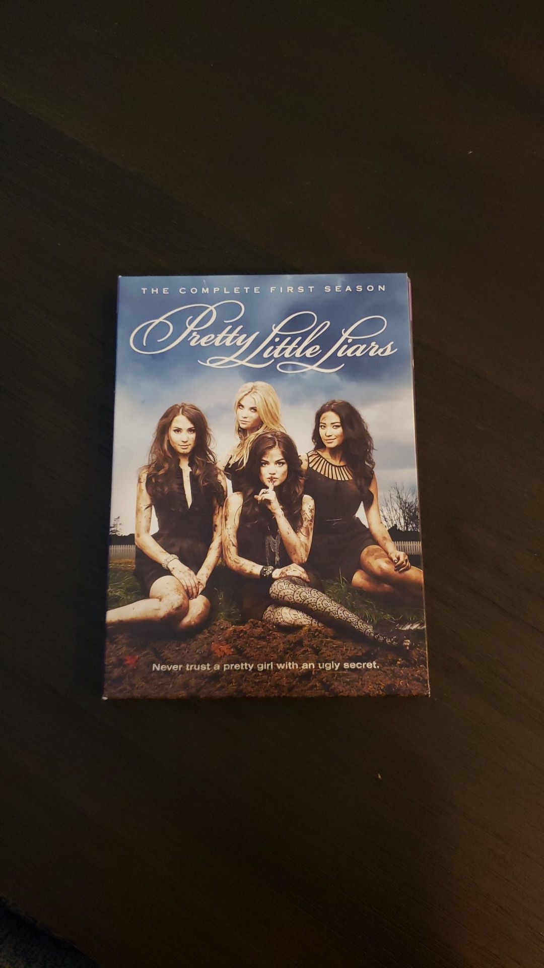Pretty Little Liars (Seasons 1-3)