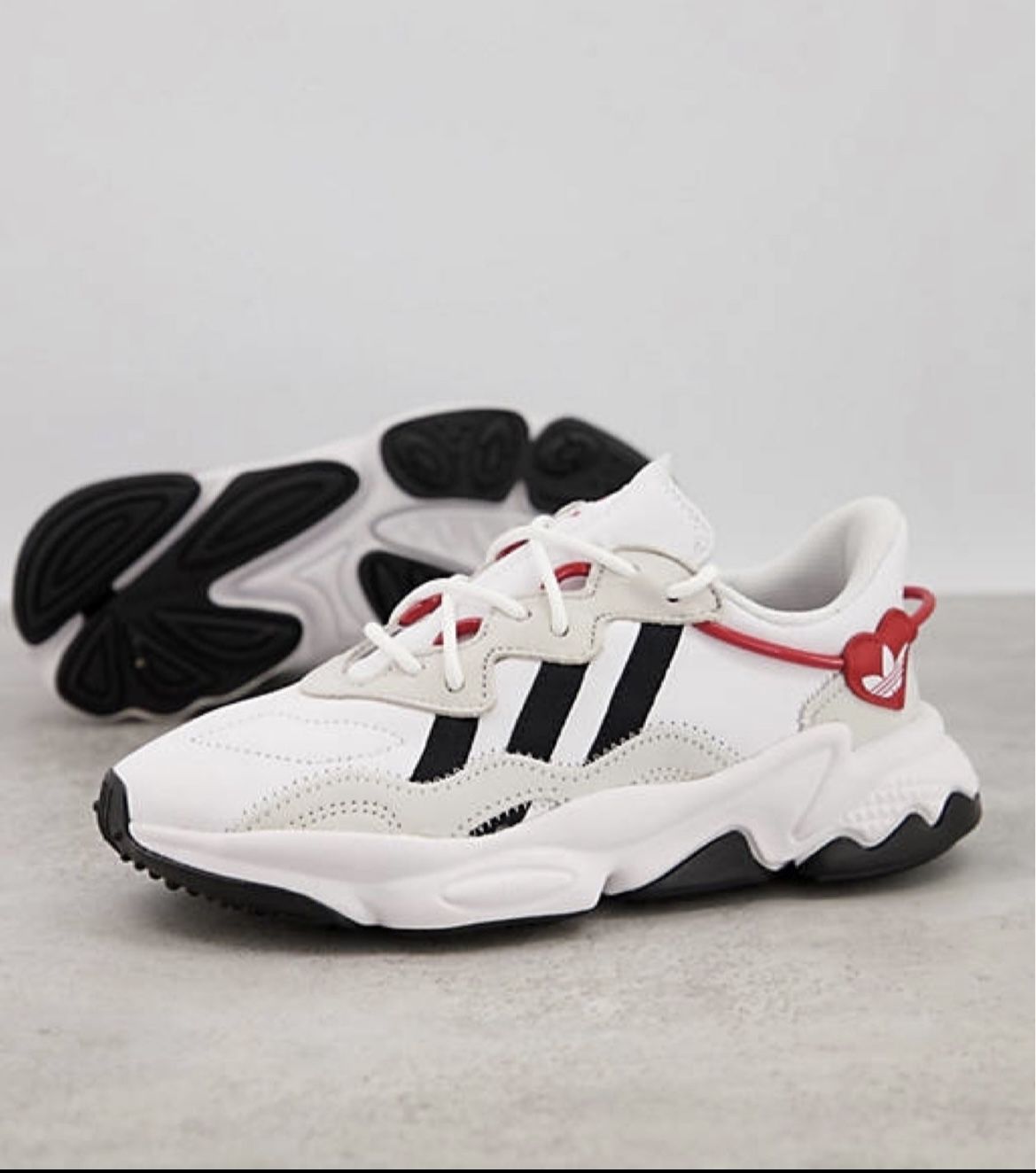 Adidas OZWEEGO Valentines Day 2022 Sneakers