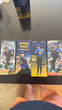 Mariners bobblehead Bryan Woo
