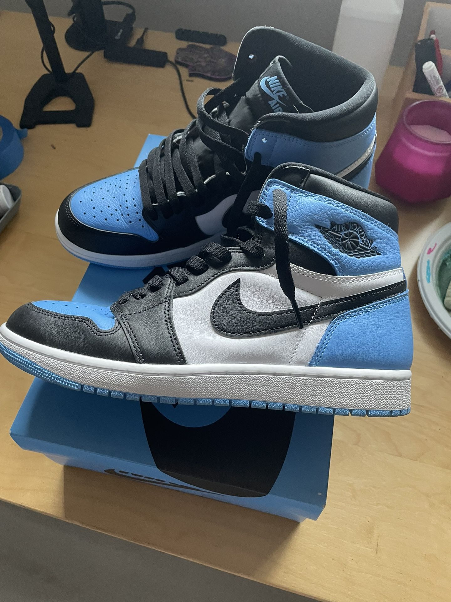 Jordan 1 Unc