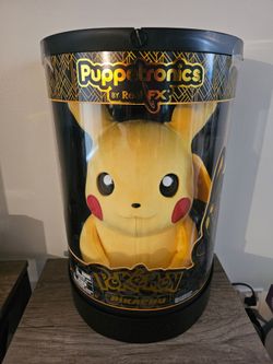 Pokémon Pikachu Puppetronic  Sealed Brand New