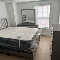  Complete Bedroom Set for Sale - Great Price, Excellent Condition!"