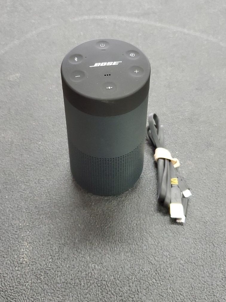 Bose (419357) Bluetooth Speaker. # 58237-1