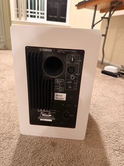 Yamaha HS8 speaker monitor