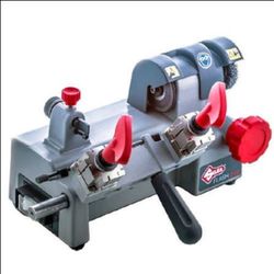 Silca flash 008 duplicate key machine