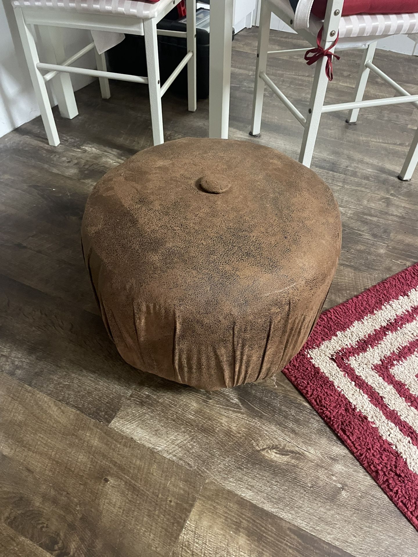 Ottoman/Hassock/footstool ~Brown New Material $15