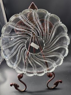Beautiful Mikasa Heavy Crystal Glass Serving Bowl/Plater