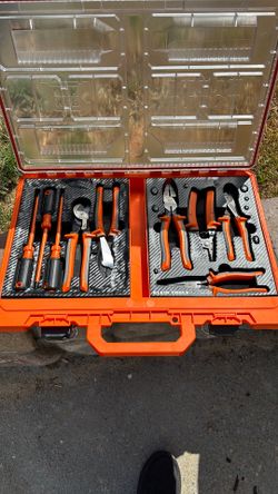 KLEIN TOOLS