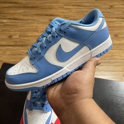 NIKE DUNKS UNC 