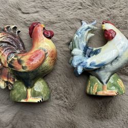 Vintage Pair of ceramic Roosters CIC  S & P figurines.