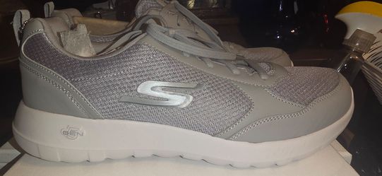 Skechers Go Walk Sneakers men's size 11.5