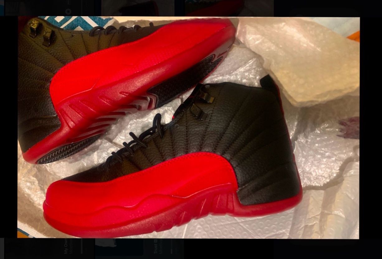 Air Jordan 12 Retro “Flu game” Size 10