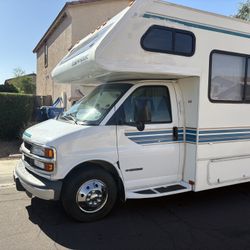 2000 Chevy Yellowstone By Golf stream Sport