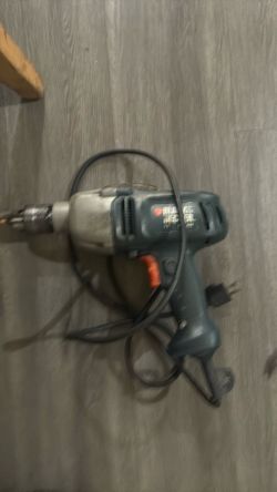Black & Decker DR500 Heavy Duty Power Drill (750 RPM, 5 Amps)