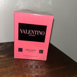 Valentino Donna Born in Roma