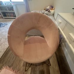 Soft Pink Velvet Chair For Vanity 