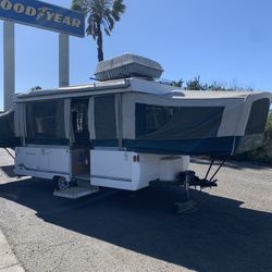 Coleman 1998 Pop Up Tent Trailer Very Well Maintained 