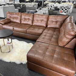 L Shape Sectional.🚚WE DELIVER🚚