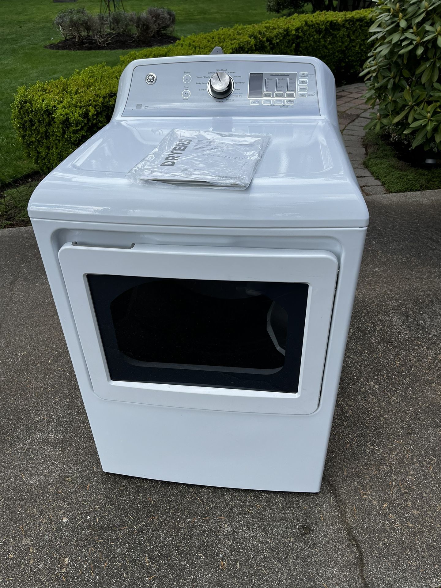 GE Clothes Dryer 