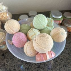 Round Bath Bombs