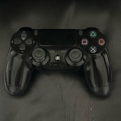 PS4 Controller