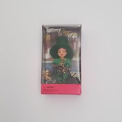 2000 Barbie The Wizard of Oz Tommy as Mayor Munchkin