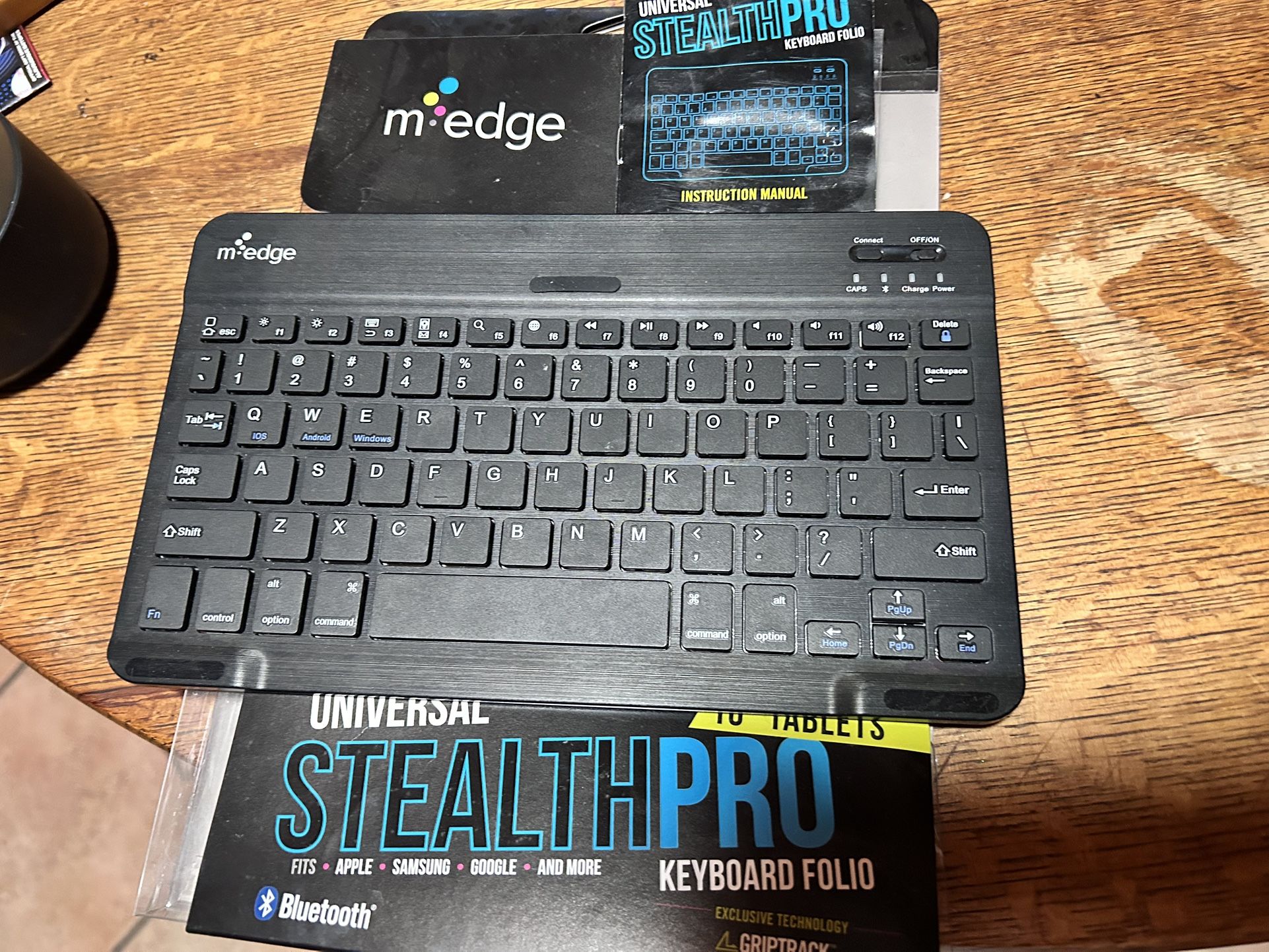 Keyboard (Bluetooth) 10”x6”