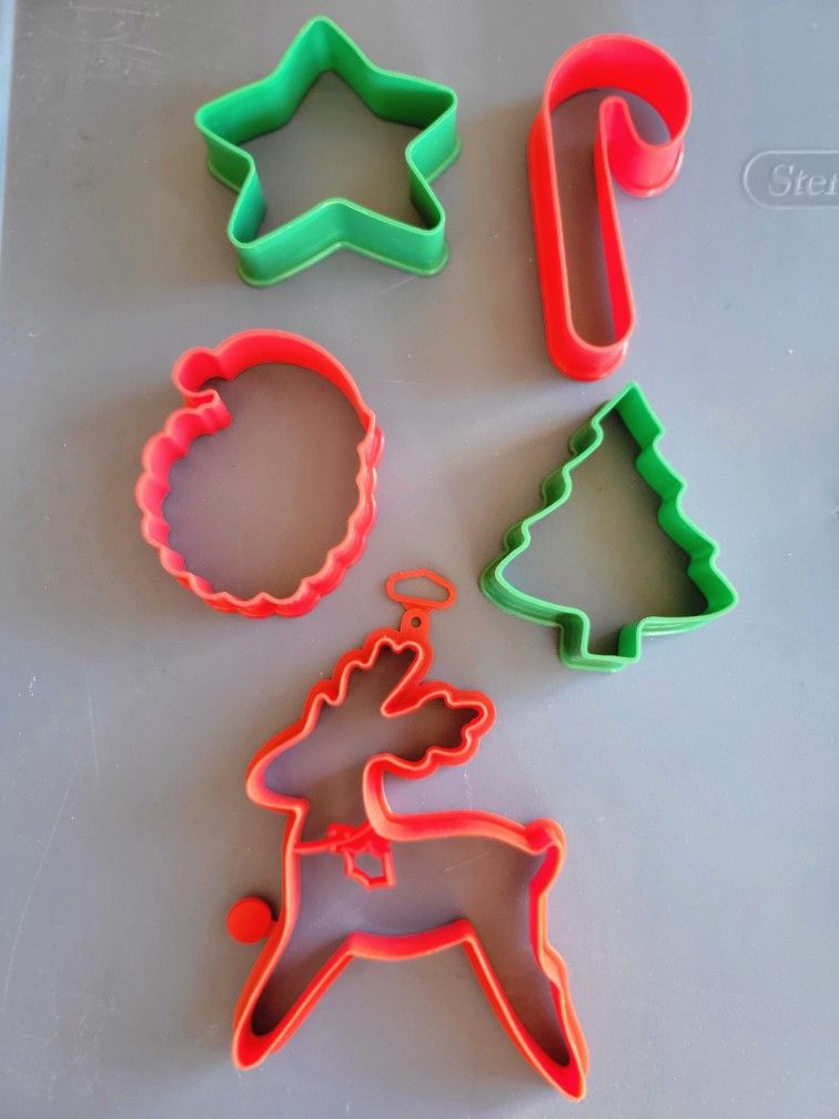 Cookie Cutters/Candy Molds - Post 2