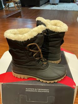 Storm Rain/snow Boots Size 8