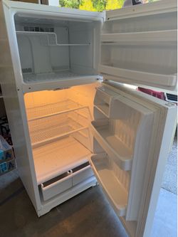 White Fridge/Freezer