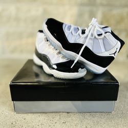 Jordan 11 Concord 