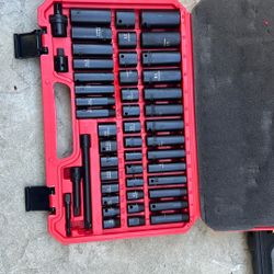 USA 3/8-inch drive 44-piece impact socket set,