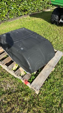 RV air-conditioning unit