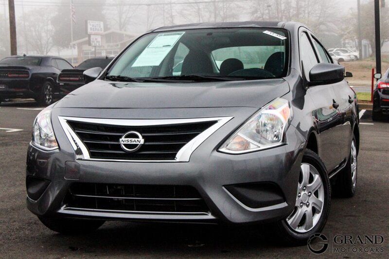 2017 Nissan Versa Sedan