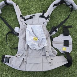 Baby carrier 