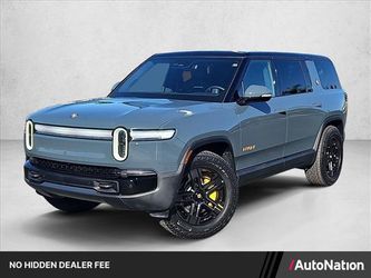 2025 Rivian R1S
