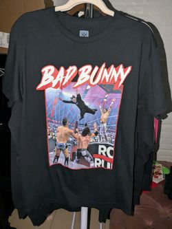 Bad Bunny Royal Rumble Official Merch WWE Special Edition Shirt Size Medium NEW