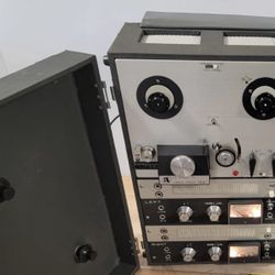 Akai M8 Stereo TUBE reel to reel recorder  