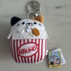 Round 1 Arcade Popcorn Cat Keychain Plush
