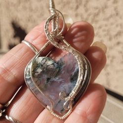 Moss Agate Heart Shaped Pendant 