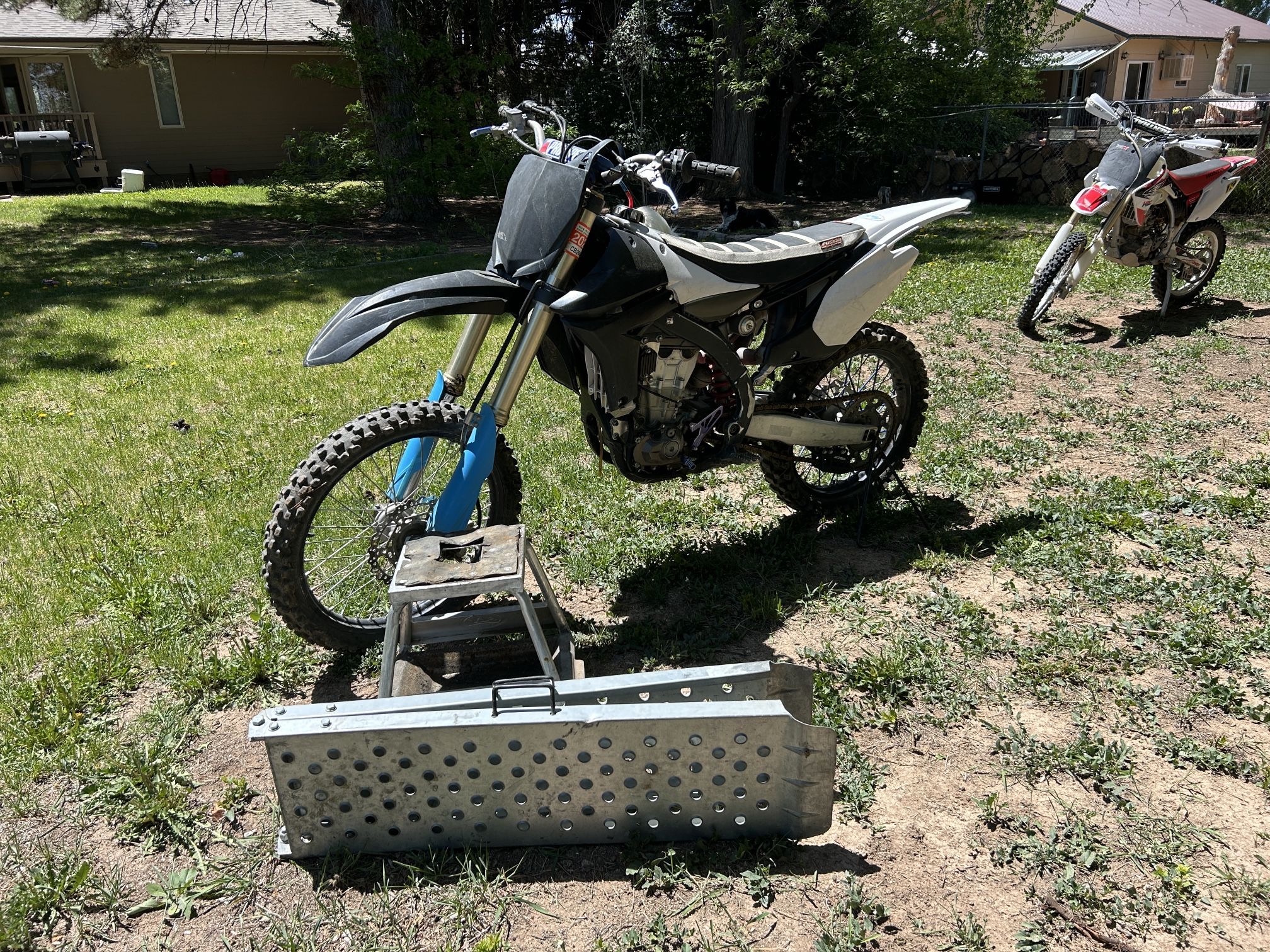 2012 YZ 450F Dirtbike