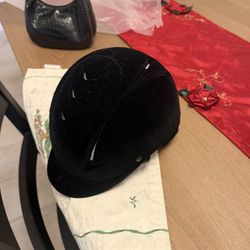 Ovation Helmet Black