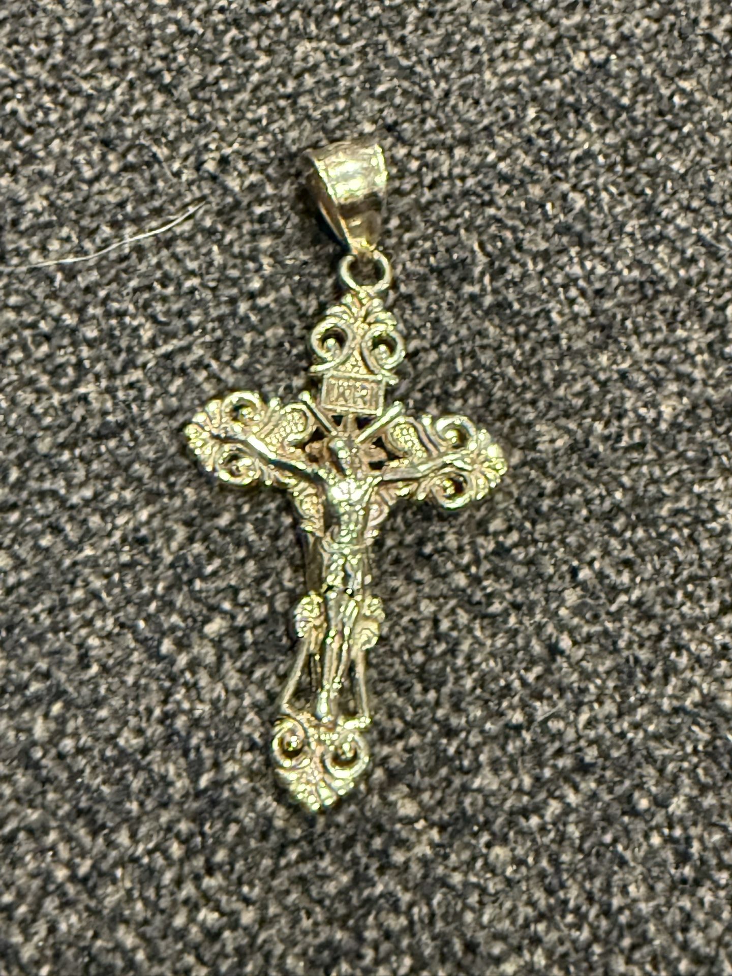 Cross Crucifix Pendant 14 K Gold