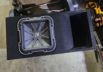 Kicker 12" L7 Q Class subwoofer and box