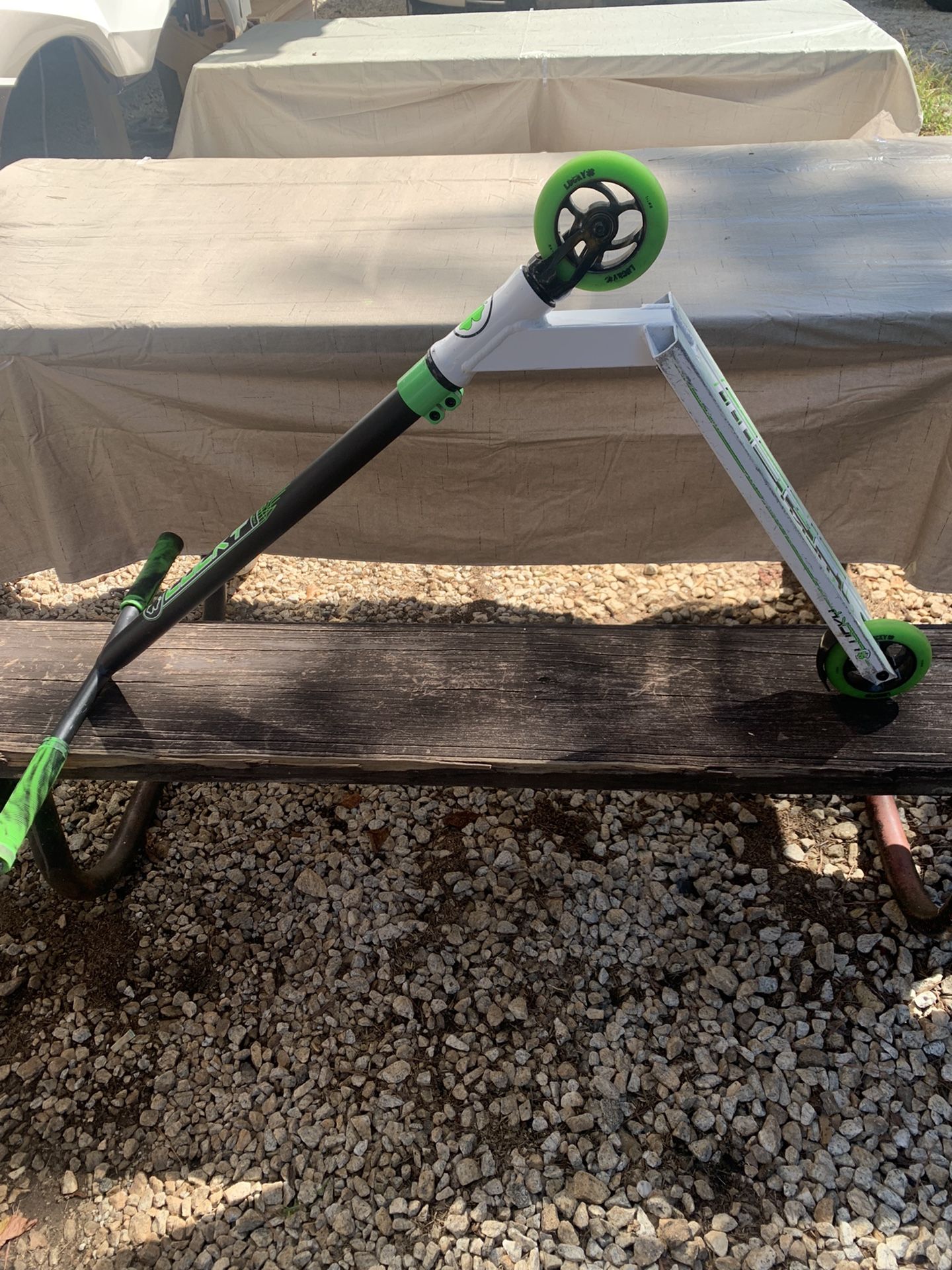 Lucky Brand Kink Bar Pro Scooter.