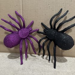 Halloween   Glitter  Spiders   Set   Of    2